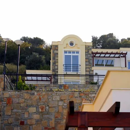 Karia Penthouse Yalıkavak